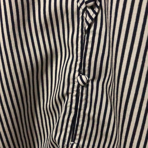 Karl Lagerfeld Paris Sleeveless Blouse-Sz M-Navy & White-EUC - Picture 5 of 16